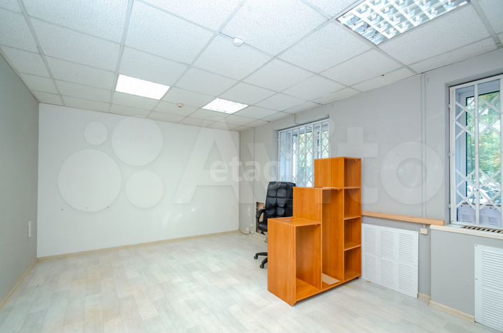 Продам офисное помещение, 400 м²