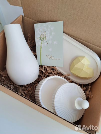 Подарок девушке женщине