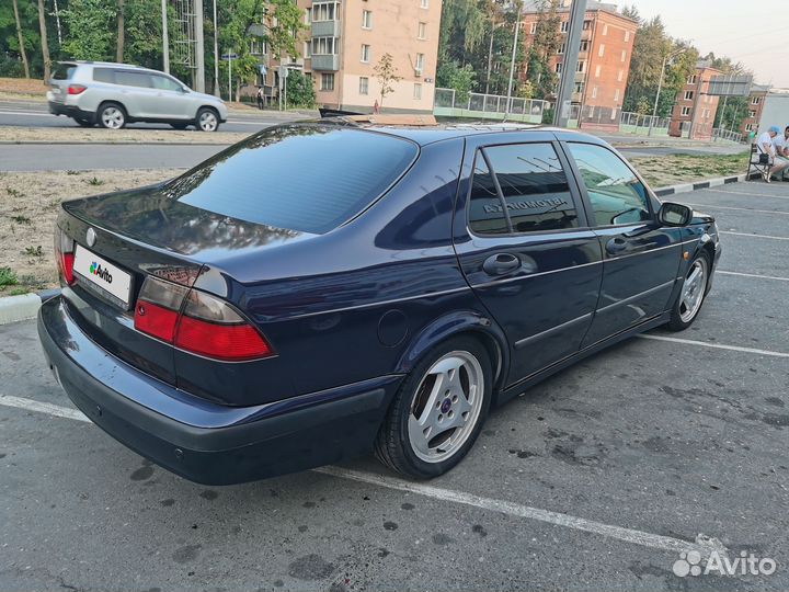 Saab 9-5, 2000