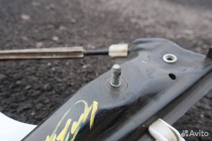 Стеклоподъемник электр. задний левый 5C6839461B