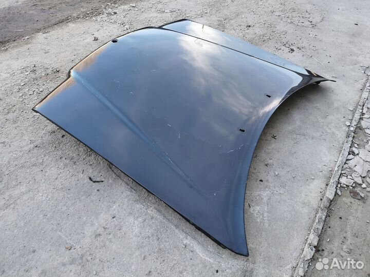 Капот на Mercedes W124 рестайлинг