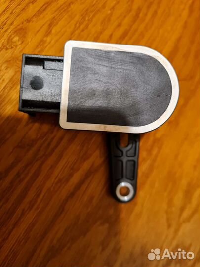 Датчик положения кузова Febi 100090