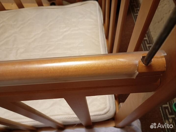 Детская кроватка