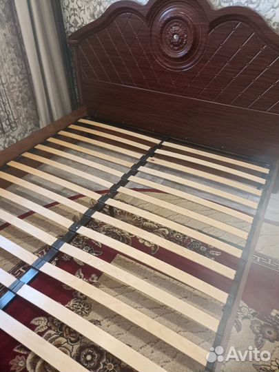 Кровать двухспальная бу 180 200