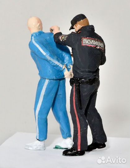 Фигурки 1/43 Полиция не спит