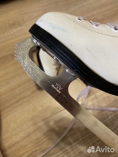 Коньки фигурные детские 31 размер Julia