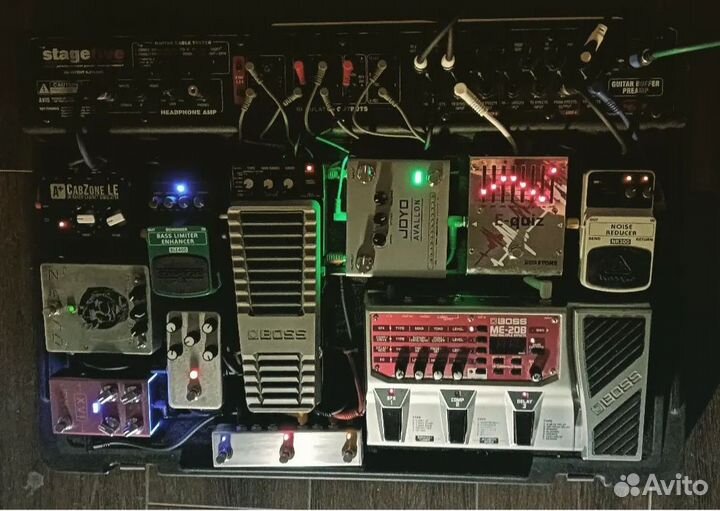 Басовая педаль behringer BLE400