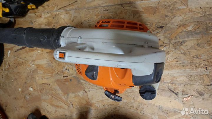 Бензиновая воздуходувка stihl