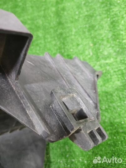 Площадка под акб Mazda CX-5 (KE) 2016