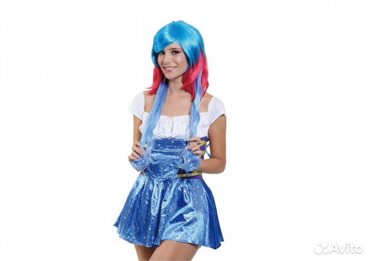 Парик женский яркий