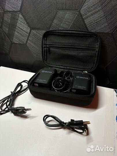 Микрофон Boya BY-WM4 беспроводной