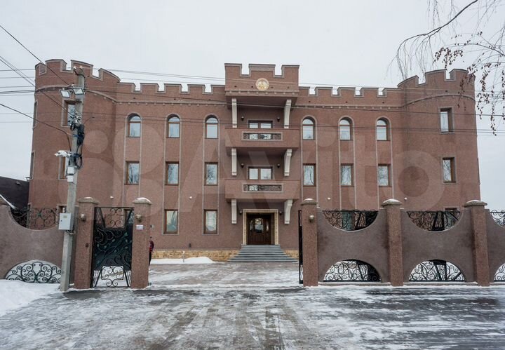 Гостиница, 1500 м²