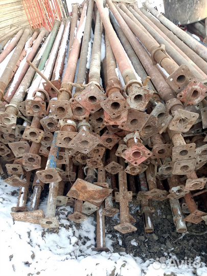 Стойка телескопическая