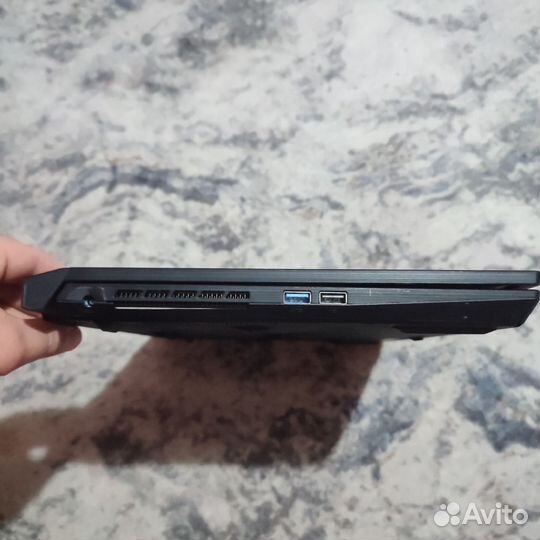 Игровой ноутбук msi bravo 15