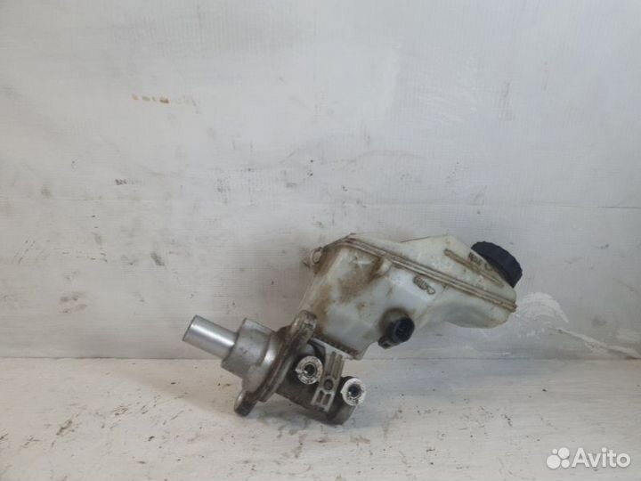 Главный тормозной цилиндр Opel Corsa D 2008