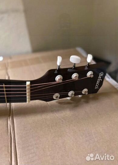 Гитара акустическая