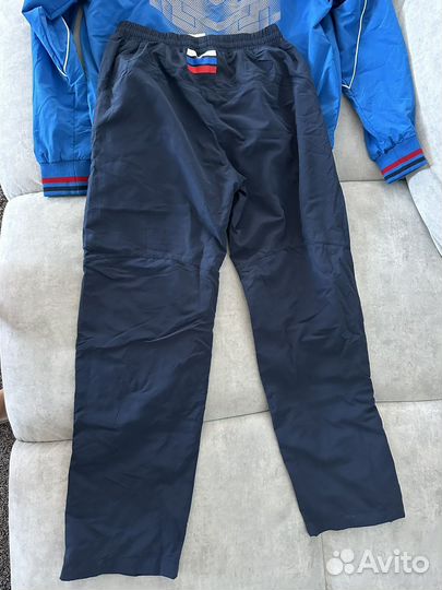 Спортивный костюм новый