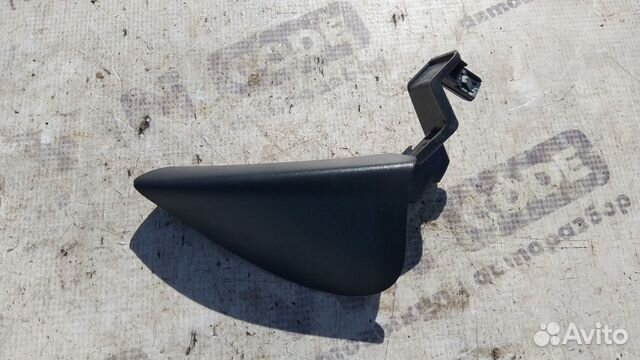 Накладка левая щитка приборов Renault Duster 4x4