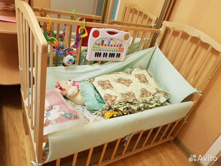 Детская кроватка с продольным маятником Золушка 5
