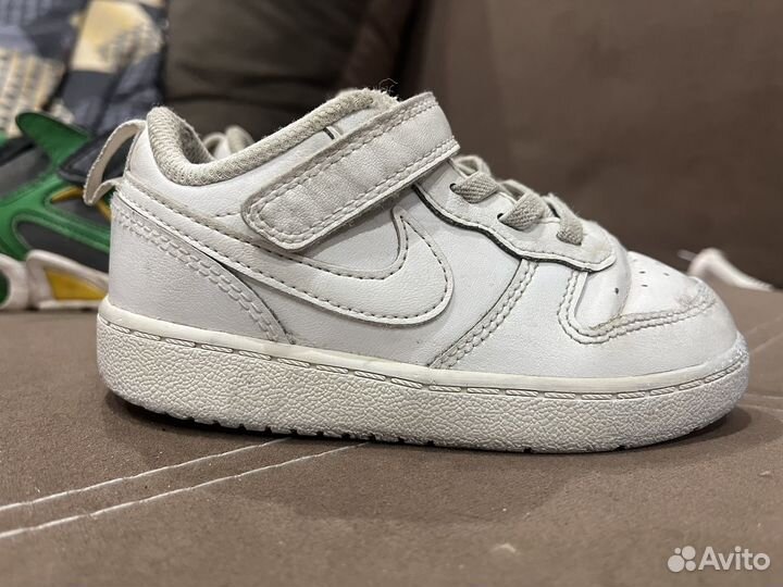 Кроссовки детские 24 размер