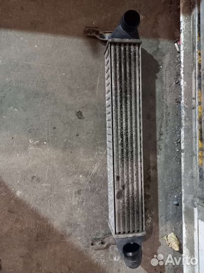Радиатор интеркулера VW Sharan