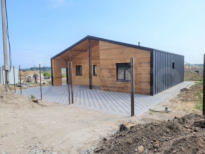 Дом 106 м² на участке 4 сот.