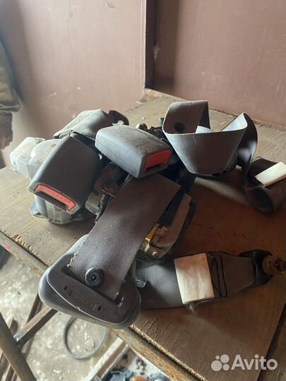 Ремни безопасности акцент