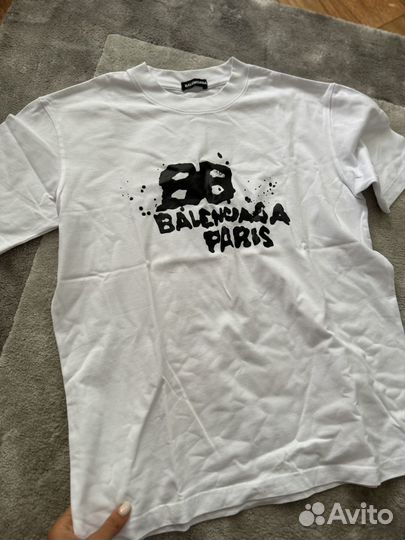 Balenciaga футболка