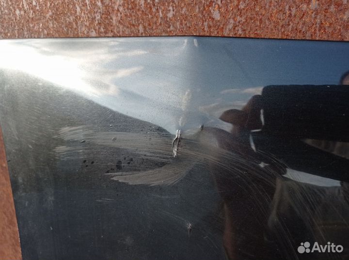 Продам капот на Рено Логан