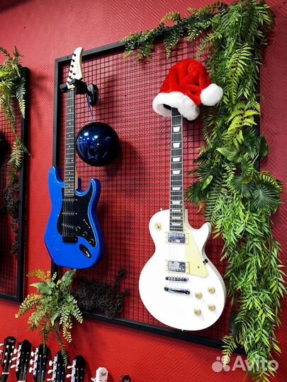 Электрогитара новая