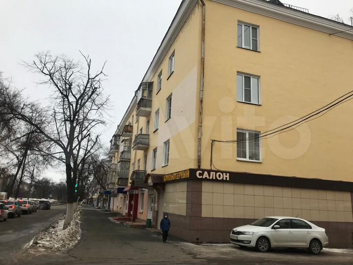 3-к. квартира, 74 м², 2/4 эт.