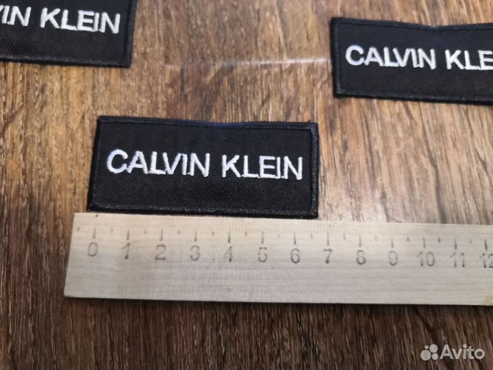 Нашивки Calvin Klein