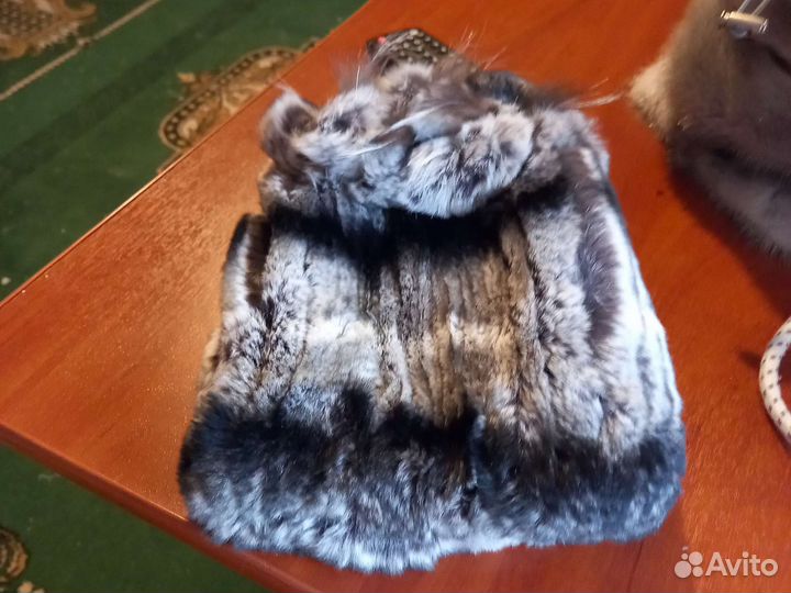 Шапка зимняя меховая женская