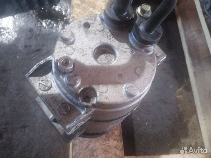 Компрессор кондиционера вольво Volvo 2.4 B5244S