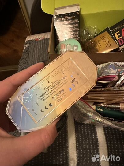 Flower knows тени