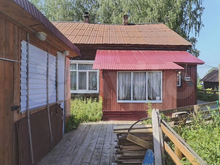 Дом 76,1 м² на участке 10,7 сот.