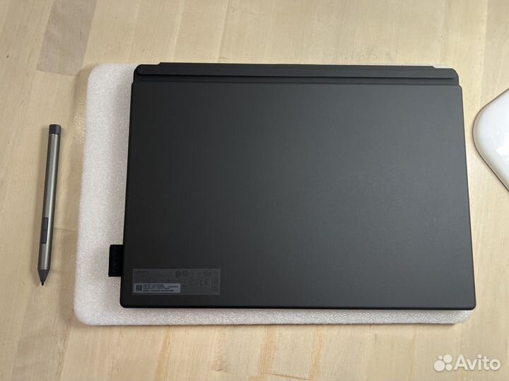 ThinkPad X12 Detachable LTE New