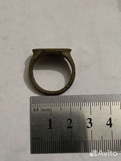 Старинное кольцо