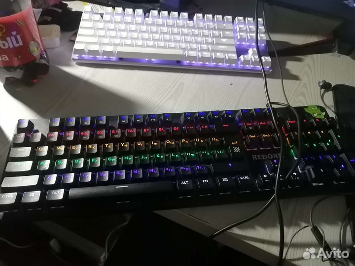 Игровая клавиатура Defender Reborn механическая