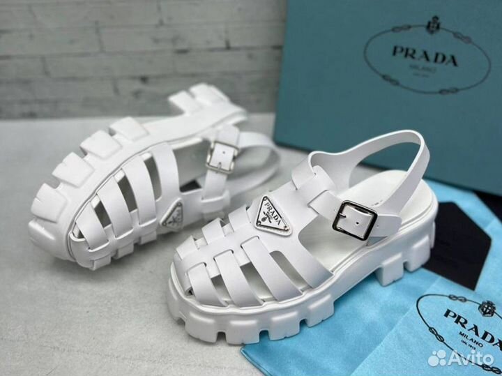 Обувь prada
