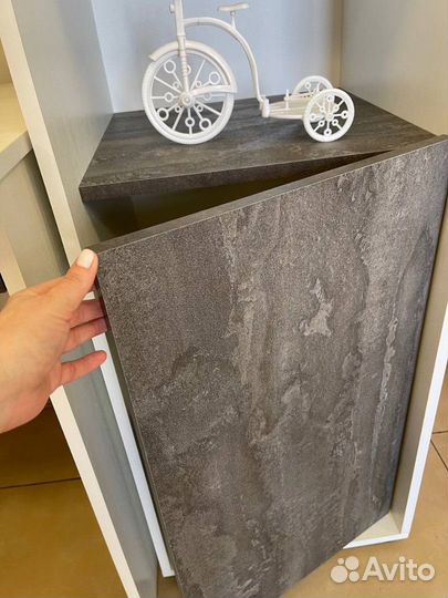 Стол письменный + шкаф. Комлект мебели в детскую