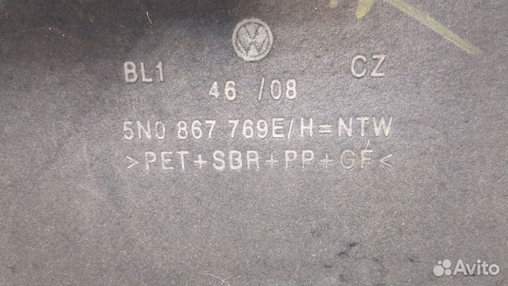 Полка багажника Volkswagen Tiguan, 2009