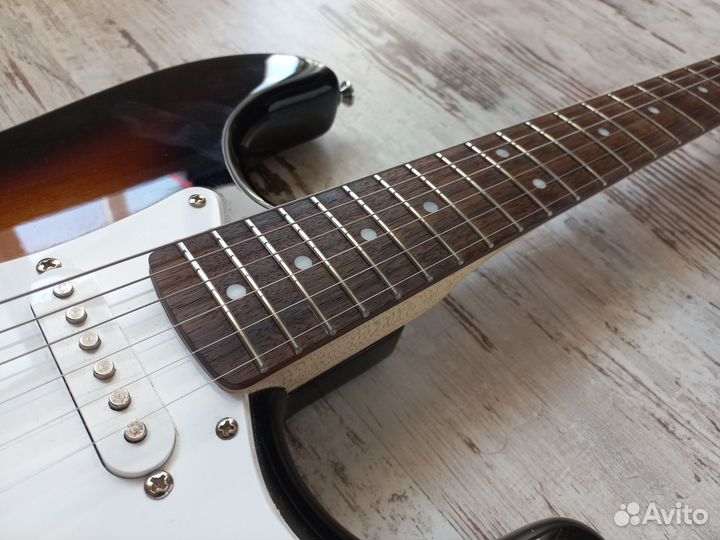 Электрогитара Fender Squier bullet HSS (Индонезия)