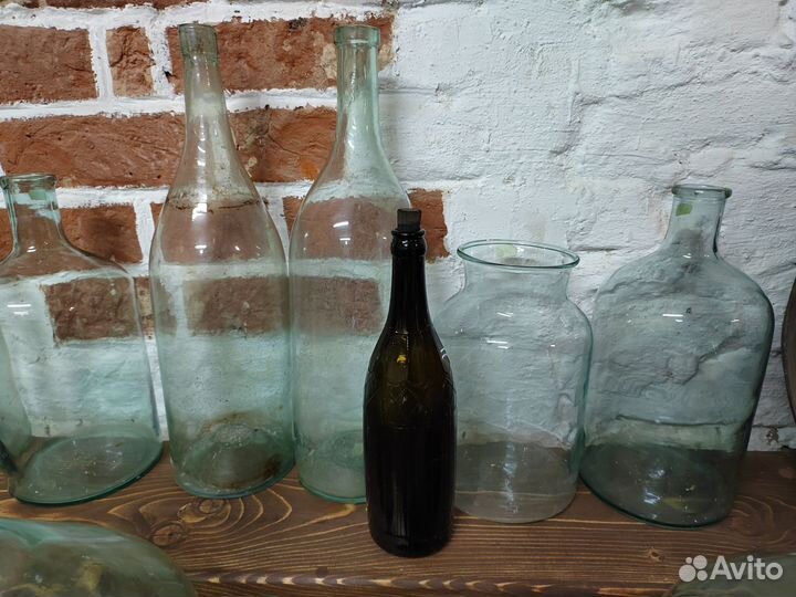 Бутыли стеклянные