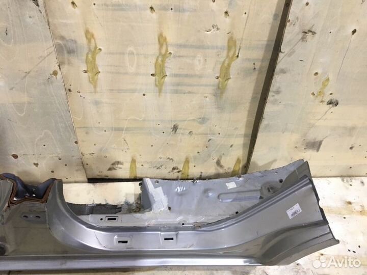 Порог левый Mazda Demio DY5W zyve 2005