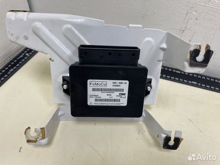 Блок управления электронным стояночным тормозом