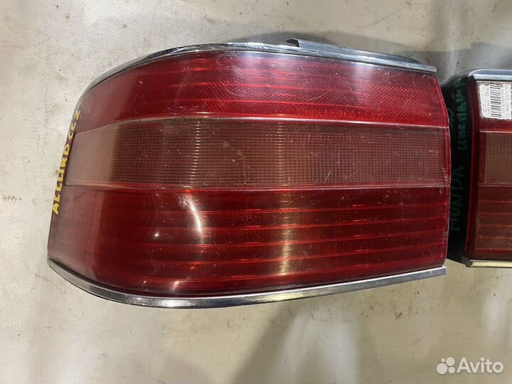 Фонарь задний (стоп сигнал ) Honda Accord