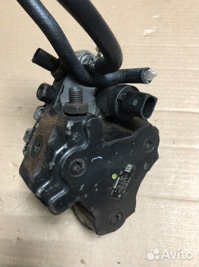 Топливный насос Мерседес А6400700701