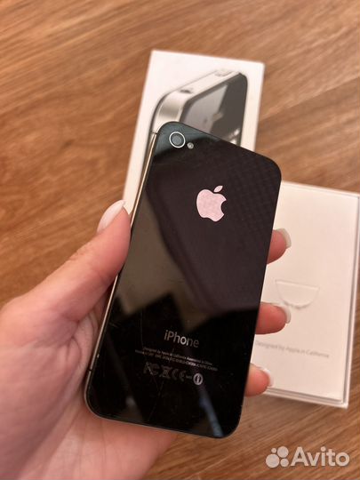 iPhone 4S, 64 ГБ