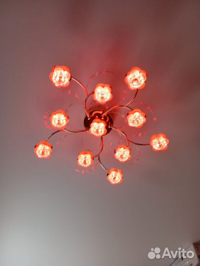 Люстра с пультом